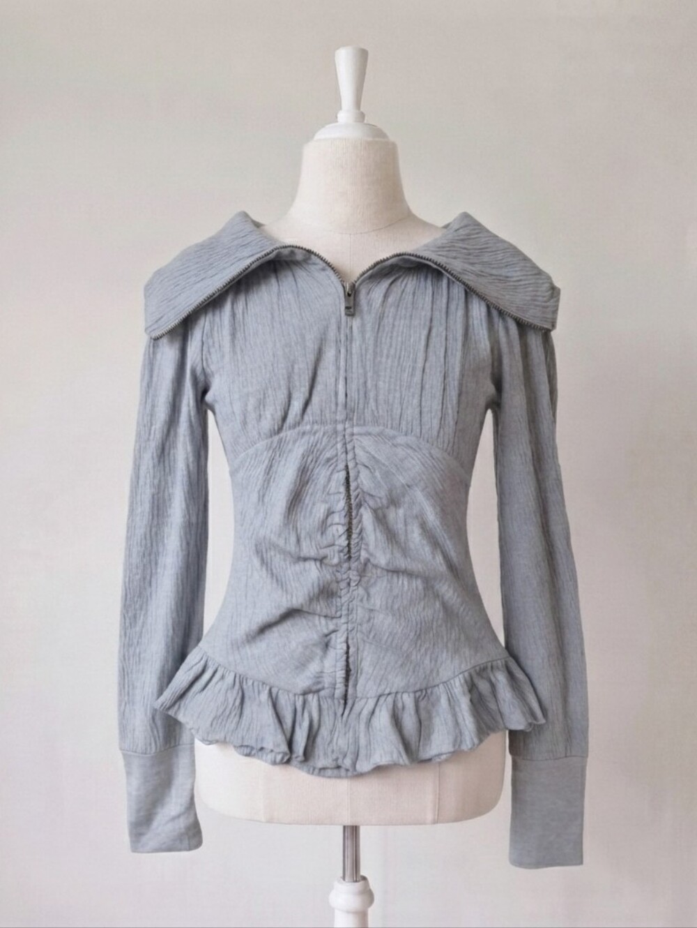 Cute frilly blue grey stretchy long sleeve zip up top
